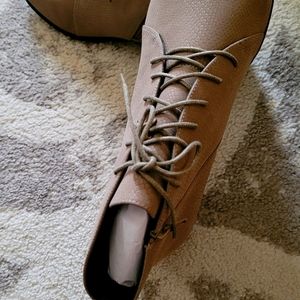 Taupe Short bootie